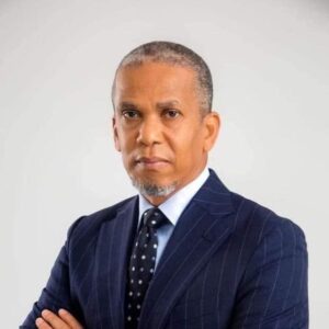 Senator-Ede-Dafinone-1